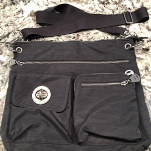 Baggallini Cross body